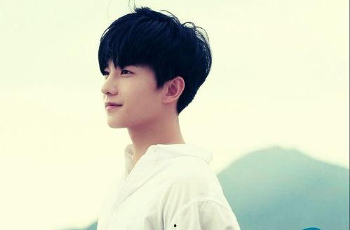 杨洋爆料视频在线观看,揭秘明星幕后生活