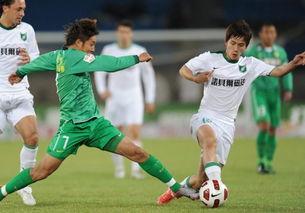 国内足球记者爆料新闻,顶级球星加盟豪门球队