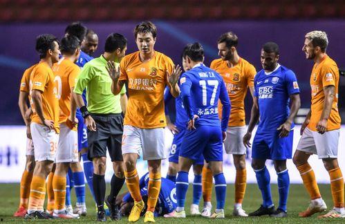 足坛最新爆料新闻直播,最新爆料新闻直播盘点