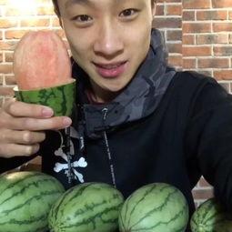 70w网红吃瓜视频,吃瓜视频背后的惊人真相